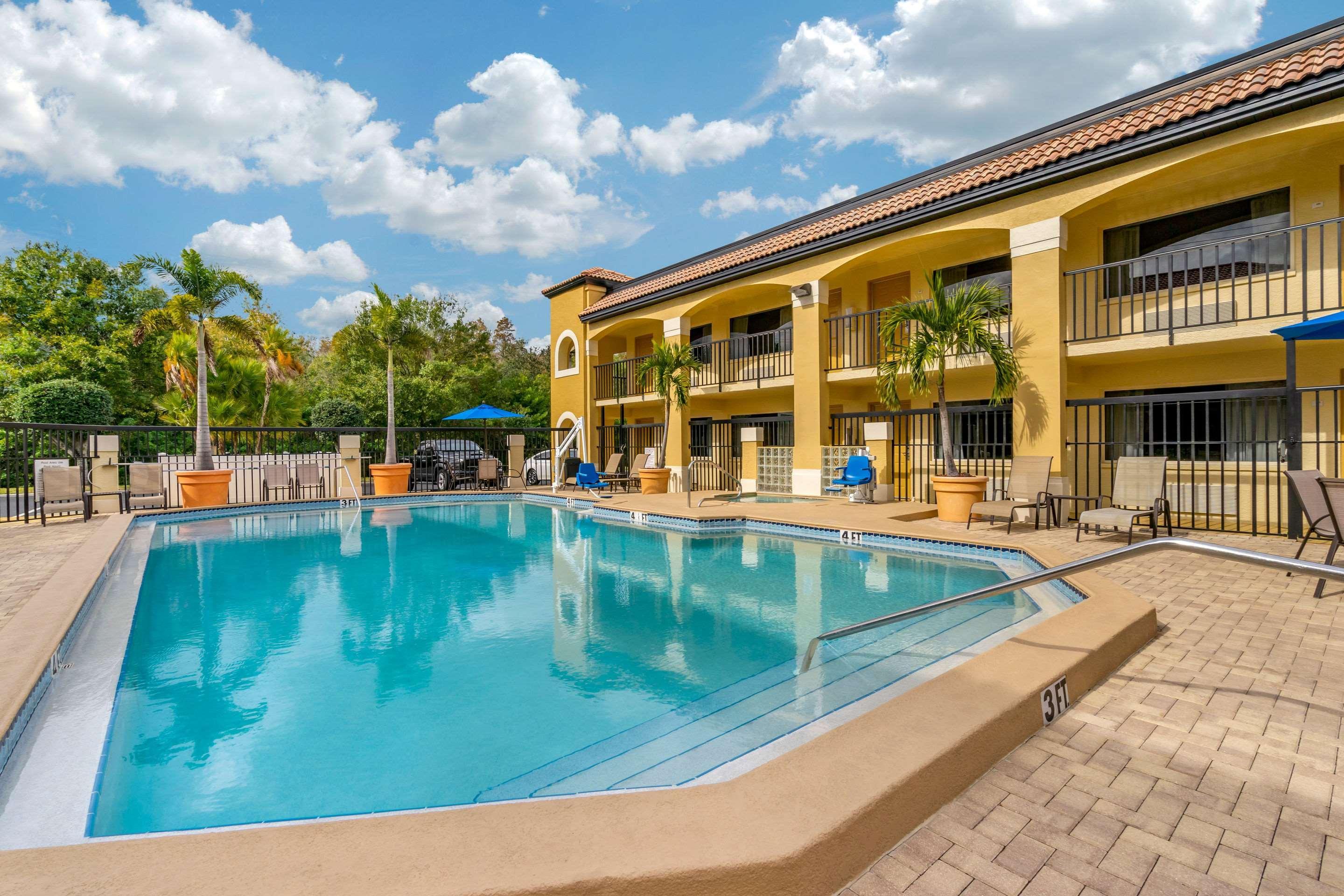 Comfort Inn Sun City Center - Ruskin - Tampa South Bagian luar foto